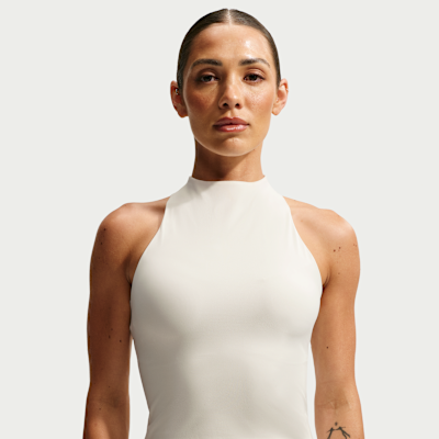 NIKE公式】NikeSKIMS Matte ウィメンズ モックネック レーサーバック